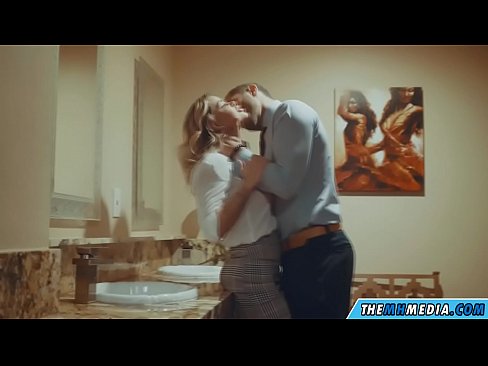 ❤️ When a busty blonde seduces you in a public restroom ❌ Sluts at porn en-us.sex-porntube.ru ❌️❤